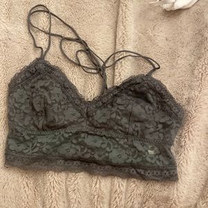 Gilly hicks green bra